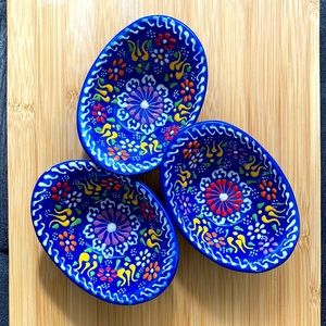 Handmade ceramic trinket bowls - set of 3.
